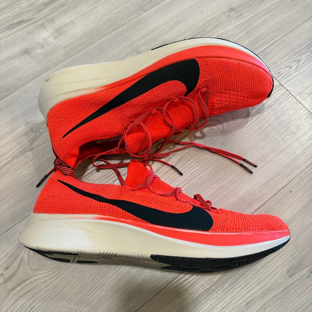 Nike Zoom Fly Flyknit 'Bright Crimson'